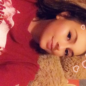 Meet your Posher, Marissa